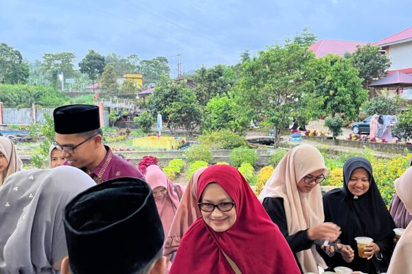 Buka Bersama Keluarga Besar Smandasum, Momentum Mempererat Silaturahmi