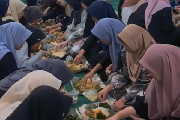 Buka Bersama Keluarga Besar Smandasum